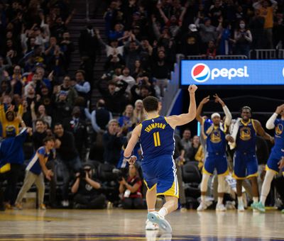 Warriors’ Klay Thompson torches Hawks for season-high 54 points with 10 made 3-pointers