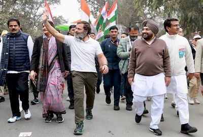 Bharat Jodo Yatra Day 109: Rahul Gandhi Resumes Second Leg Of Yatra From Delhi To UP; Heavy Traffic Jam In Ghaziabad