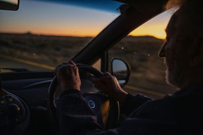 S.African journalist, 90, delivers news in the desert