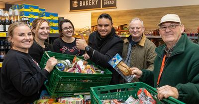 Supermarket giant serves up over 5,000 meals to Ayrshire foodbanks on Christmas Eve