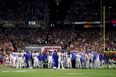 Packers players show support for Bills S Damar Hamlin