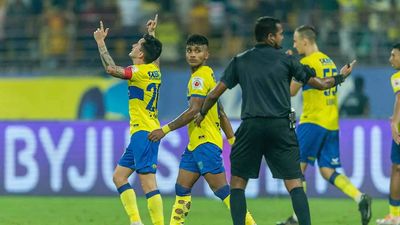 ISL: Kerala Blasters outplay Jamshedpur FC 3-1