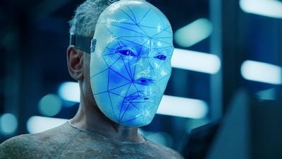 'Kaleidoscope' ending explained: Making sense of Netflix's non-linear finale