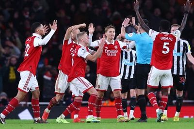 Arsenal’s Christmas spirit comes at an end as frustrated Gunners kept at bay by stubborn Newcastle