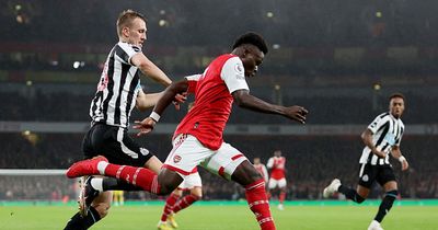 Dan Burn reflects on facing Arsenal's Bukayo Saka as Newcastle defence keep Gunners out