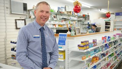 Clermont pharmacist Grant Oswald wins award for Jugs and Jocks event helping men's mental health