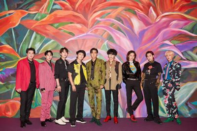 Super Junior – still standing