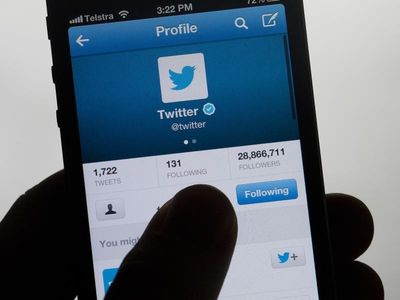 Twitter outages, delays hit Aussie users