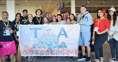 Castleford Tigers boss Lee Radford recalls epic heroes' welcome in Samoa