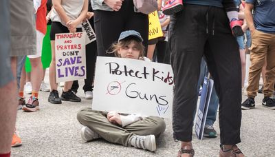 Gen Z is tired of ‘thoughts and prayers.’ Pass the Protect Illinois Communities Act