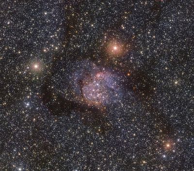 Dazzling! New image unmasks a nebula to reveal hidden stars