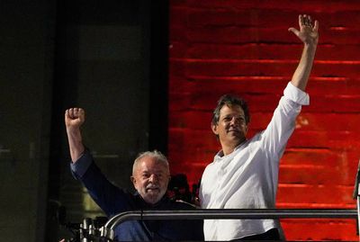 Criticism of Lula's economic plans mounts as Brazil markets tank