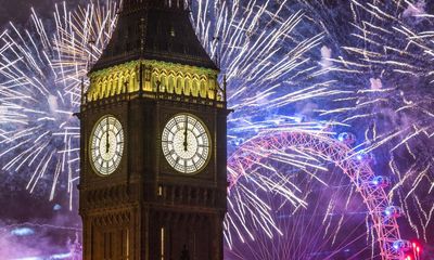 Scuffles as eight held at London’s New Year’s Eve fireworks display