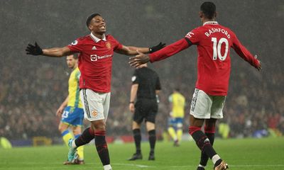Erik ten Hag admits Manchester United need to sign a forward in January