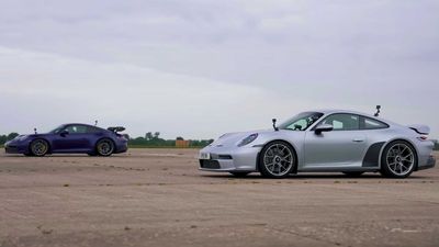 Porsche 911 GT3 Drag Races Itself In Manual Versus PDK Duel