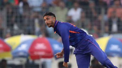 Ranji Trophy: Bowlers put Bengal on top vs Uttarakhand