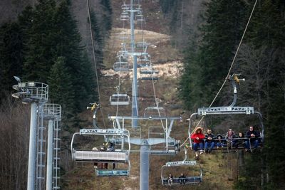 Bosnian ski resorts suffer as Europe sees record warm winter