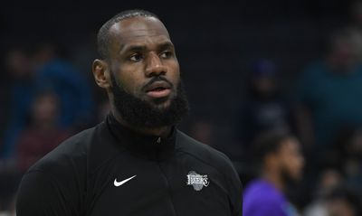 NBA insider: If LeBron James could be traded now, he may want to be traded