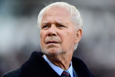 West Ham: David Gold stake expected to be inherited by family after co-chairman’s death at 86