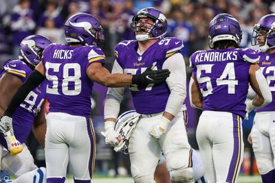 Vikings defensive lineman Harrison Phillips shows his kind heart