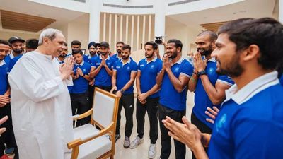 Odisha CM Patnaik announces Rs 1 crore for each player if India wins Hockey World Cup