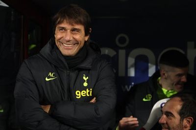 Tottenham fans back Antonio Conte and call for Daniel Levy to go as team get back on track