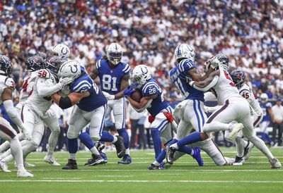 Jeff Saturday wants to see Colts play with ‘intensity’ against the Texans