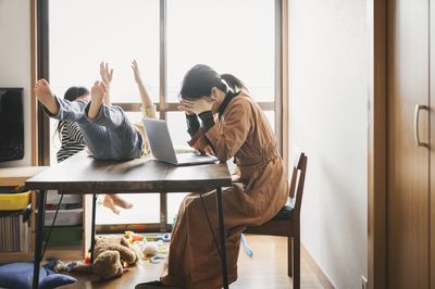 Remote work for women leads to more household and family tasks than for men