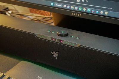 Razer Leviathan V2 Pro has world's first head-tracking sound experience
