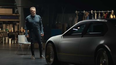 BMW i Vision Dee Short Film Features Schwarzenegger And Hasselhoff