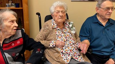 Iowa woman believed to be oldest in US dies at 115 years old