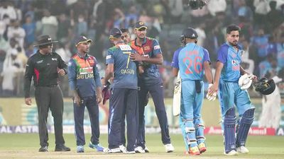 2nd T20I: Shanaka stars as Sri Lanka draw level in series; Axar, Surya fightback in vain