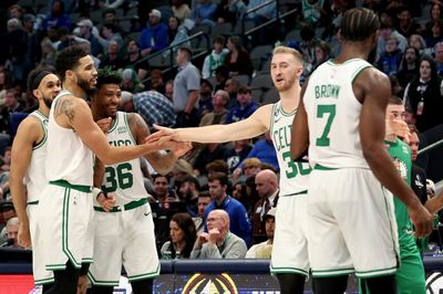Tatum's triple-double leads Celtics past Mavs, Nuggets rout Clippers