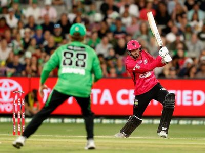 Vince steers Sixers home in BBL thriller