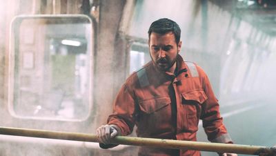 Pat Stacey’s weekend TV picks: Horror hides in the fog in spooky drama The Rig; and the return of two RTÉ fan favourites
