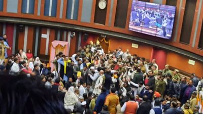 Delhi's newly elected councillors fail to elect new mayor as clashes break out