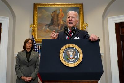 Biden toughens border, offers legal path for 30,000 a month