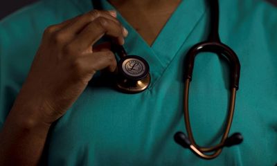 Ballot of junior doctors could result in 72-hour strike over pay, says BMA