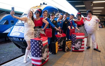 Top videos: Fanatics board the Elvis Express for Parkes’ zany annual festival