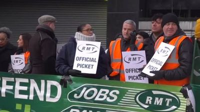 Watch: RMT’s Mick Lynch slams government over minimal service level plan