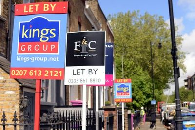 London rents fall for first time in 10 months — but pressures on tenants remain