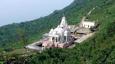 Another Jain Monk On Indefinite Hunger Strike Dies Amid Protest Against Declaration Of Shri Sammed Shikharji Tourist Place