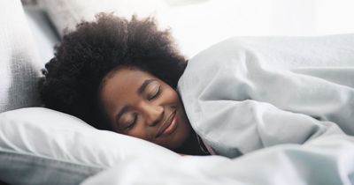 Sleep expert reveals exact bedroom temperature needed to drift off straight away