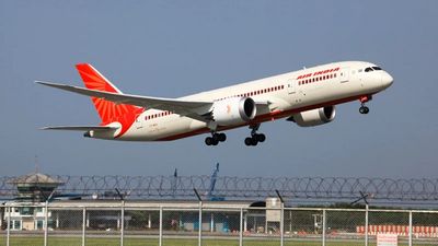 Delhi Police Reaches Out To 'Wells Fargo' Legal Department To Cooperate With Investigation In Air India Urination Case