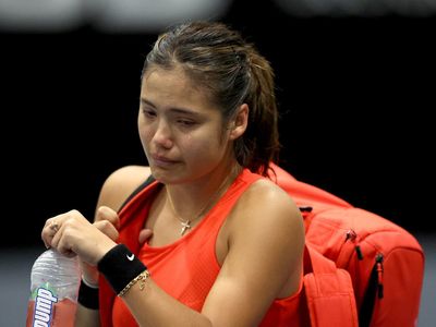 Emma Raducanu heads to Melbourne facing Australian Open fitness race