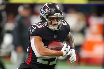 NFL DFS Week 18 Picks: Bargain Buys and Spend-Up Studs