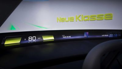 BMW Neue Klasse Platform Teases Thin Dash Screen, Pairs With New HUD