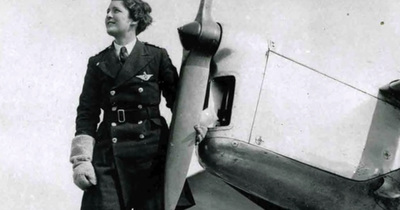 Interactive Glasgow mural to commemorate first female commercial pilot