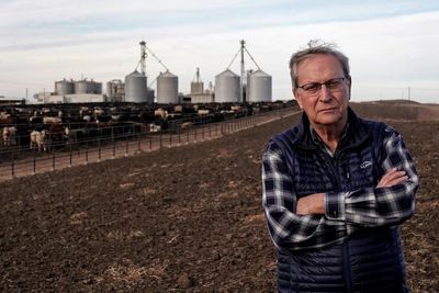 Warning about aquifer's decline sets up big fight in Kansas