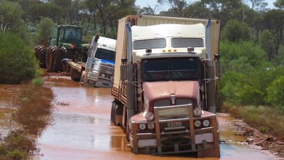 Outback truckie drives 28 hours every fortnight getting food to community's only grocery shop